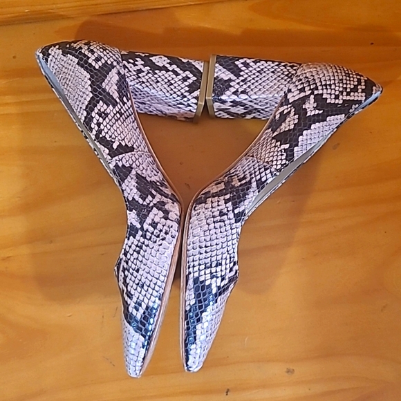 Marc Fisher Ltd Python Print Block Heels - Picture 9 of 13